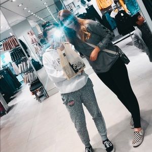 Meet your Posher, Emma